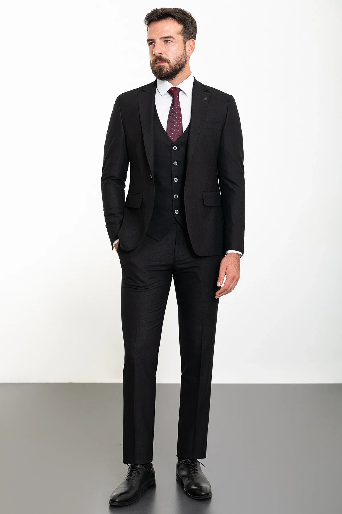 Bojoni Capena Black Wool Slim Fit Suit