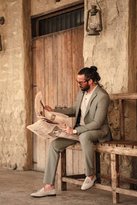 Khaki Mono-Collar Summer Suit – Lightweight Two-Piece