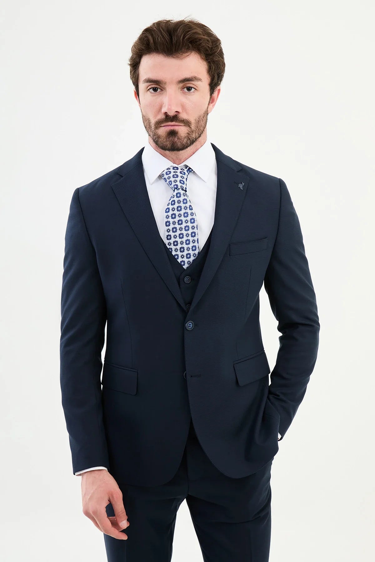 Bojoni Capena Navy Blue  Slim Fit Suit