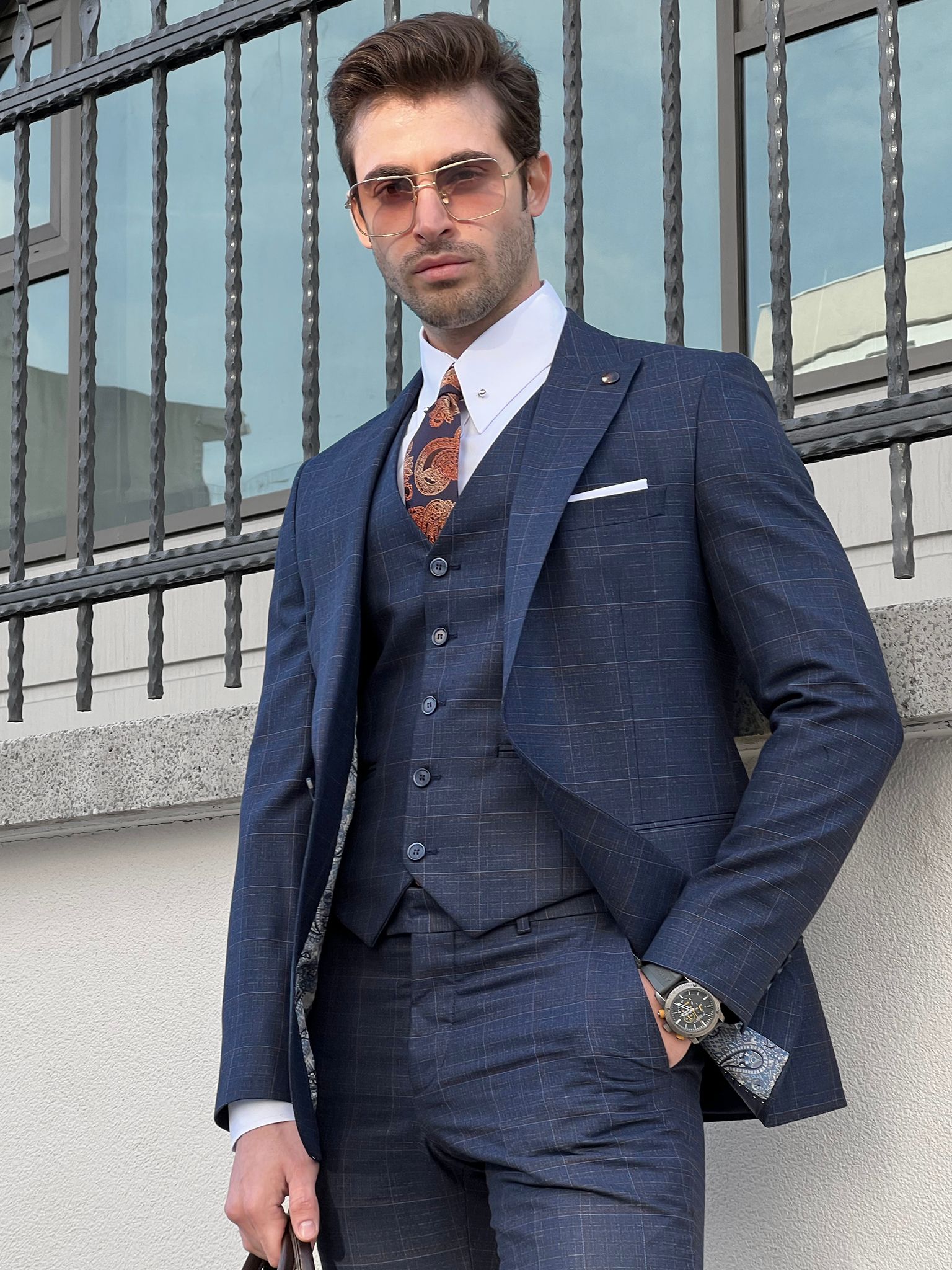 Louis Slim Fit Plaid Navy Business Suit