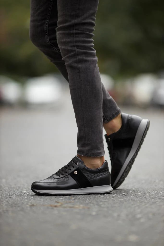 Bojoni Dover Black Mid Top Sneakers