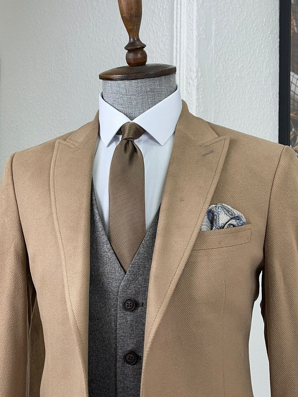 Bojoni Daroni Beige Slim Fit Peak Lapel Wool Suit