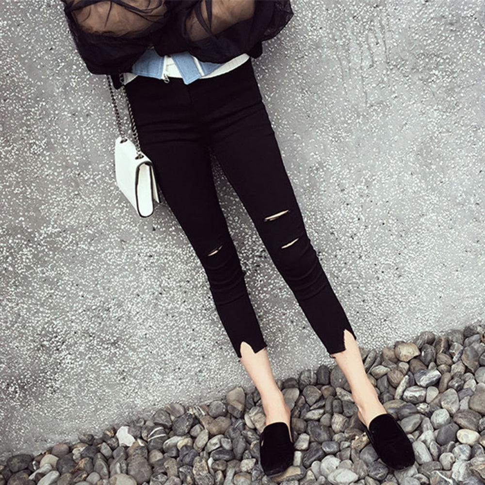 Ripped Leggings with Front Details