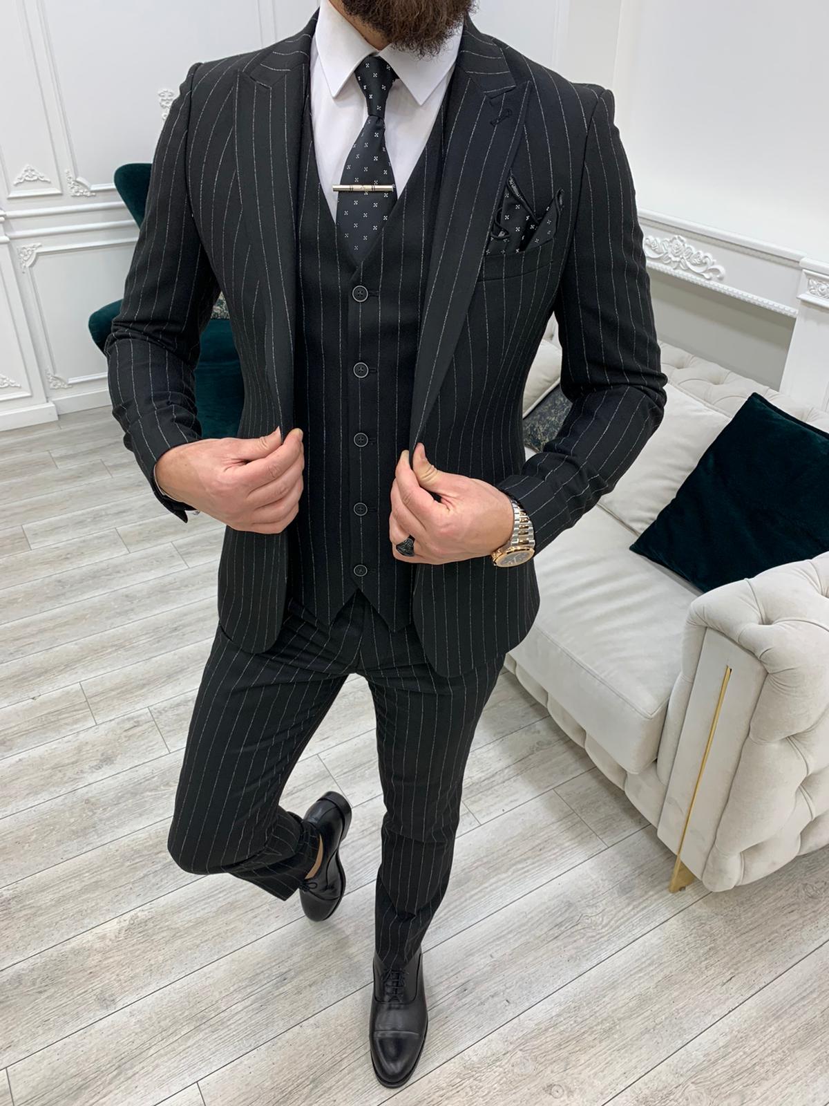 Bojoni Huntingron Striped Black Slim Fit Suit