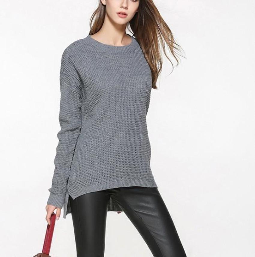 Womens Relaxed Fit Round Neck Sweater