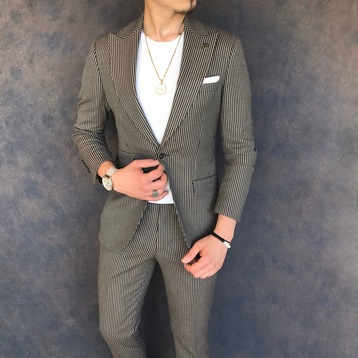 Bojoni Brown Striped Slim-Fit Suit 2-Piece